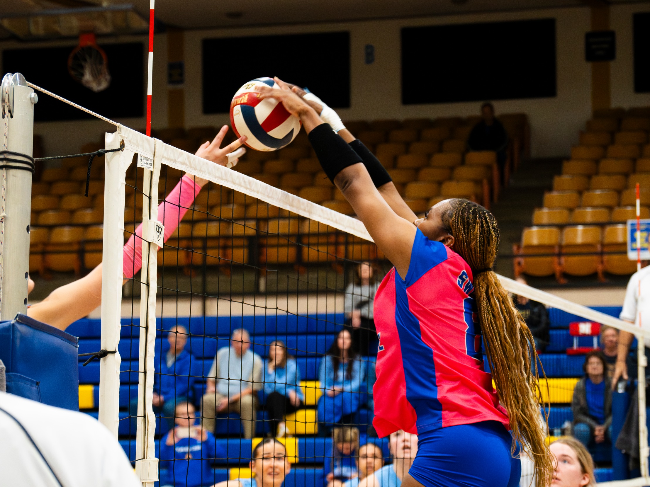 SWEDES SWEEP STERLING FOR THIRD-STRAIGHT KCAC WIN